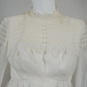 1972 Emma Domb Long-sleeved Organza Wedding Gown with Detachable Train Size 9